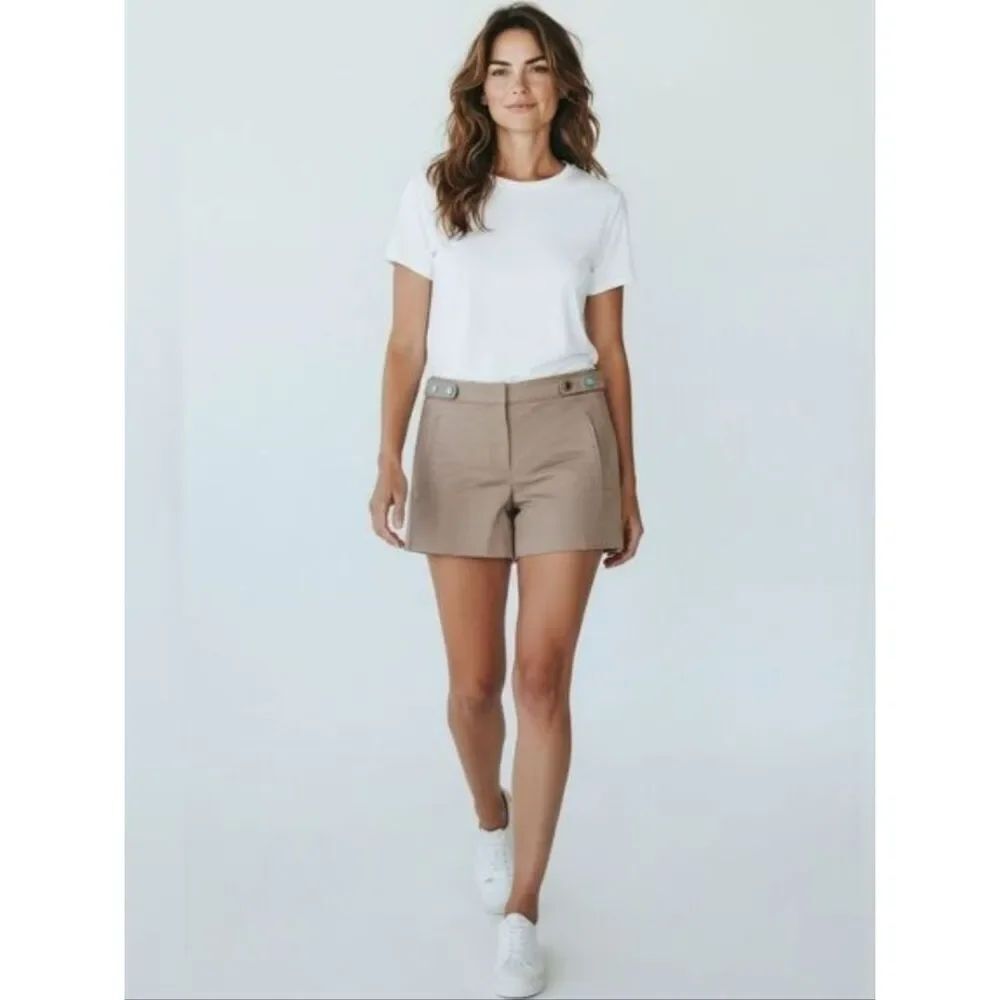 Zara Women's Classic Tan Bermudas